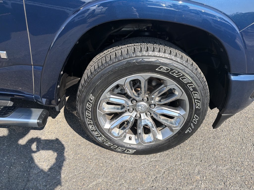 Used 2022 RAM 1500 Laramie w/ Sport Appearance Package AWD/4WD image 33