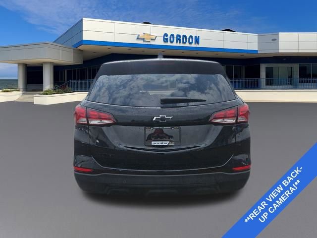 Used 2023 Chevrolet Equinox LS w/ LS Convenience Package image 4