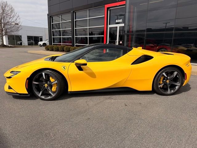 Used 2022 Ferrari SF90 Spider AWD/4WD image 14
