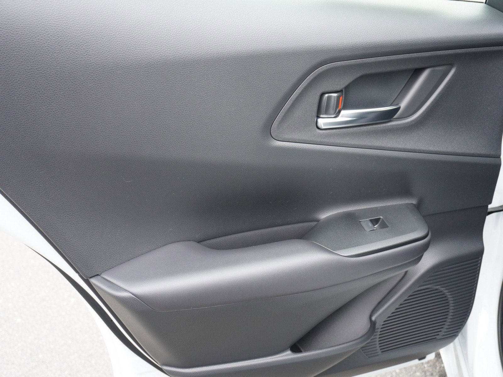 New 2026 Toyota Prius Plug-In Hybrid FWD image 12