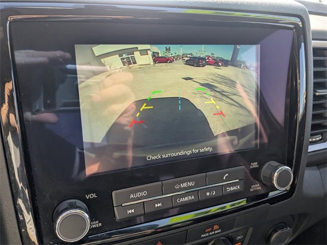 Used 2022 Nissan Frontier SV w/ SV Premium Package image 21