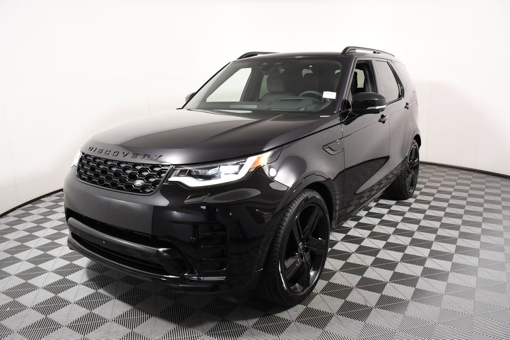 Certified 2025 Land Rover Discovery Dynamic SE