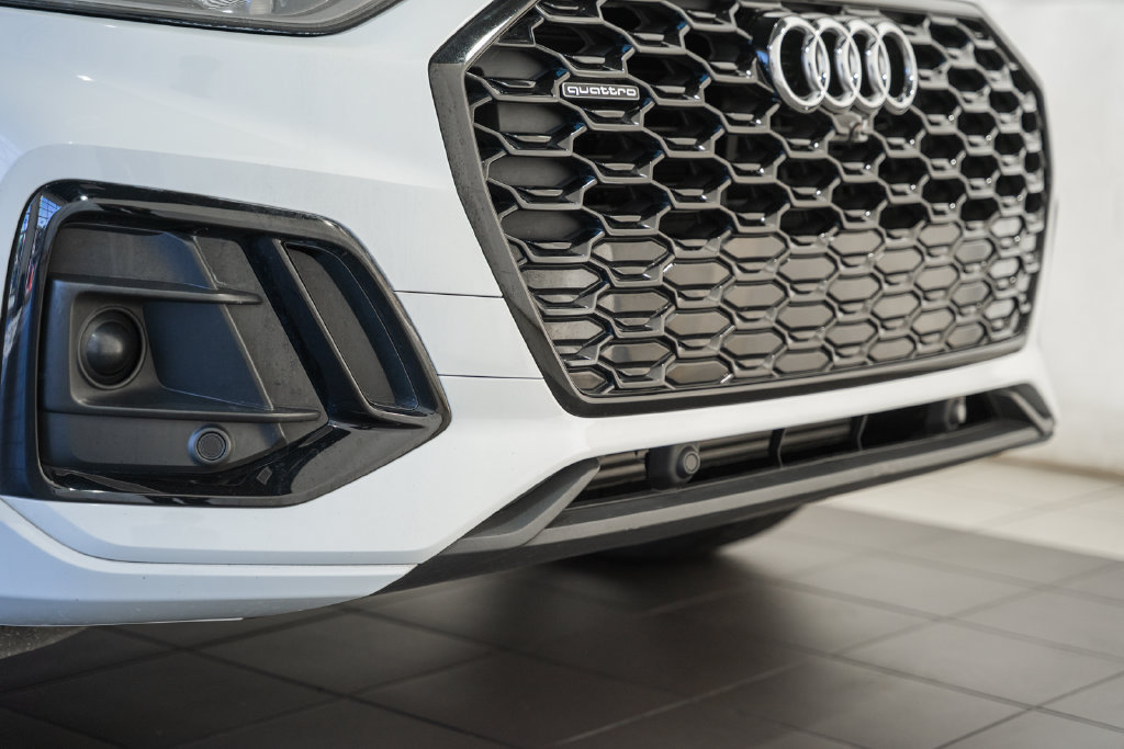 Used 2023 Audi Q5 2.0T Premium Plus w/ Premium Plus Package AWD/4WD image 12