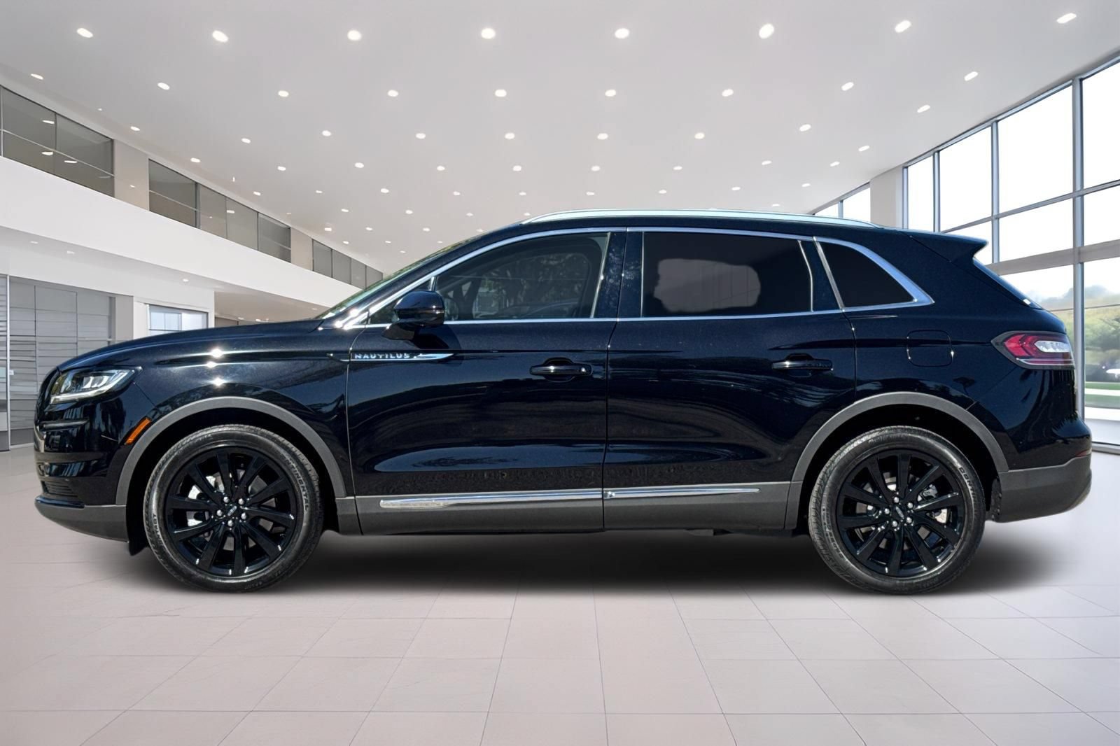 Certified 2023 Lincoln Nautilus Reserve w/ Monochromatic Package AWD/4WD image 7