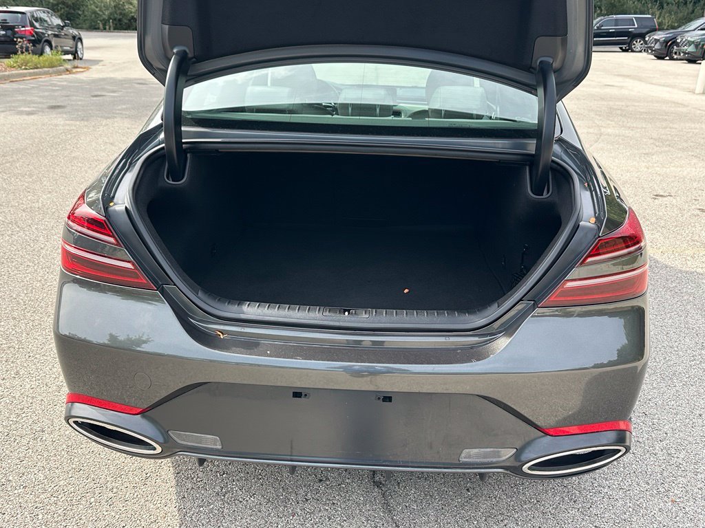 Used 2025 Genesis G70 2.5T RWD image 14