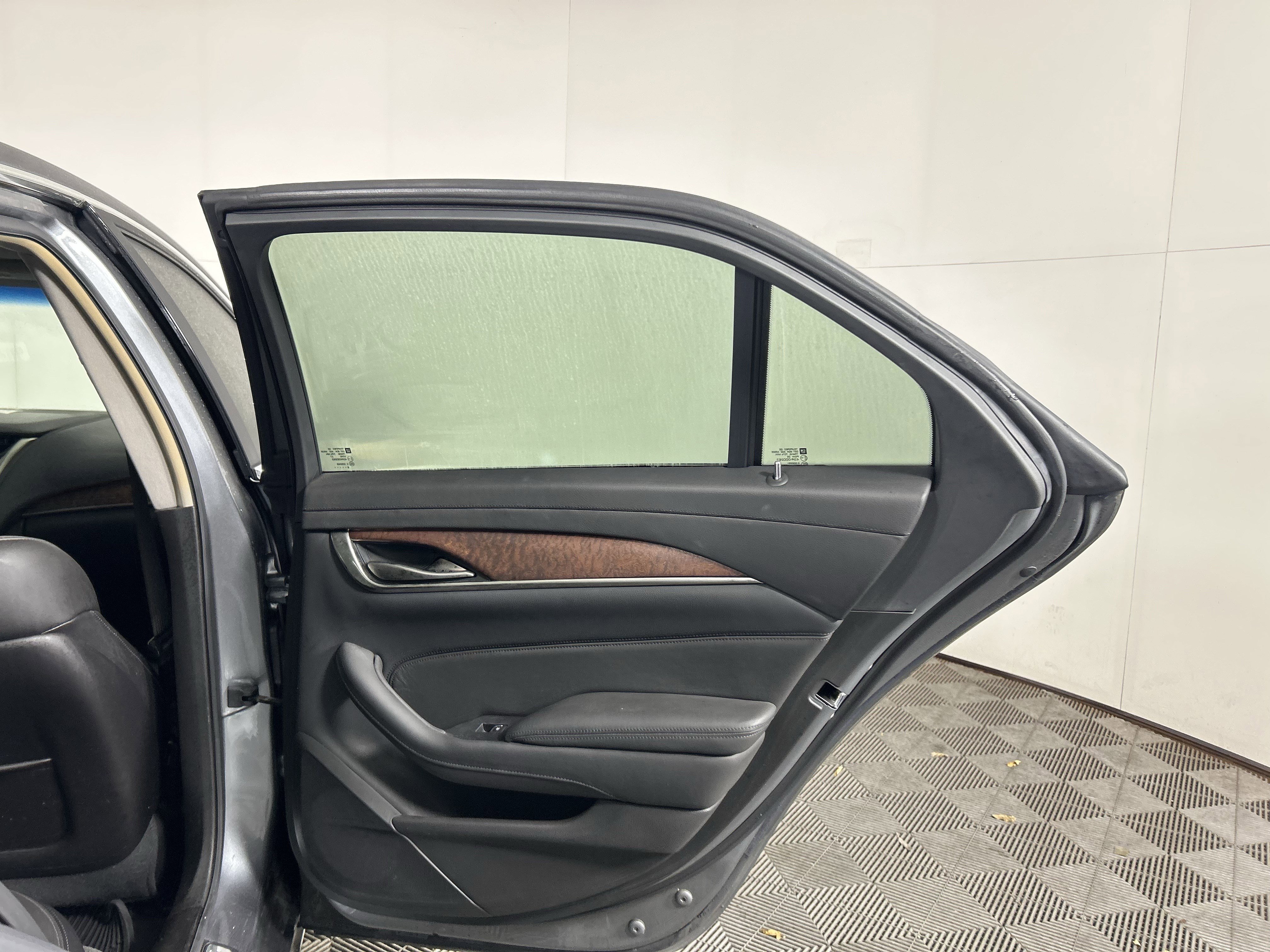 Used 2019 Cadillac CTS Luxury image 36