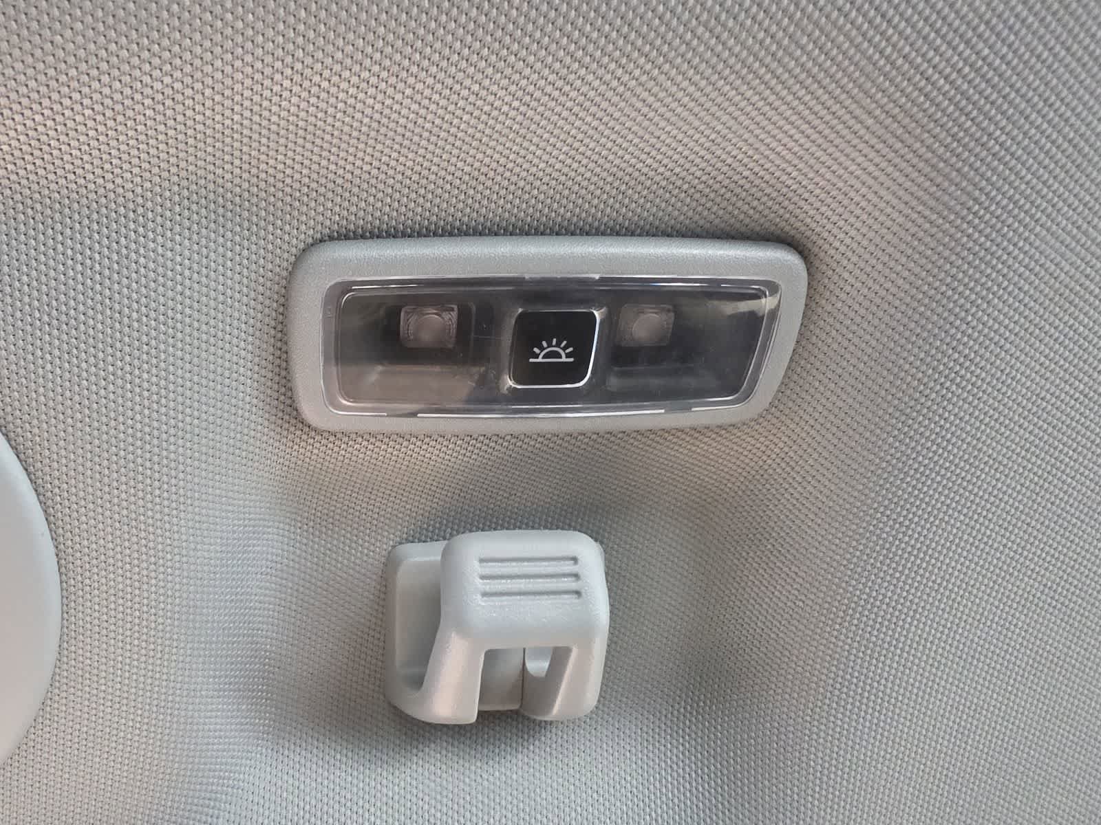Certified 2022 Ford Explorer Limited AWD/4WD image 32