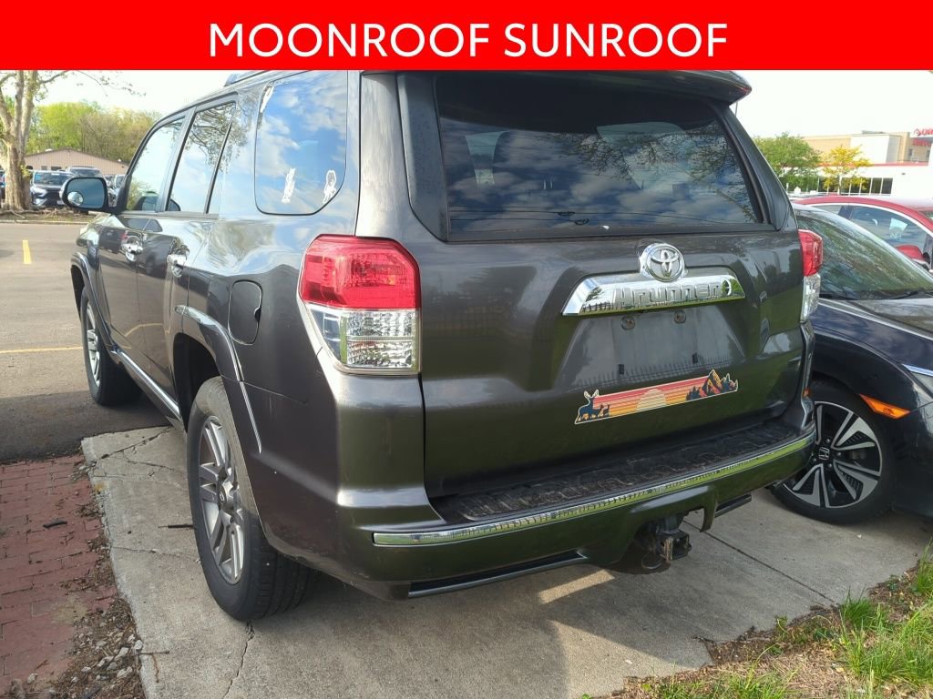 Used 2011 Toyota 4Runner Limited AWD/4WD image 4