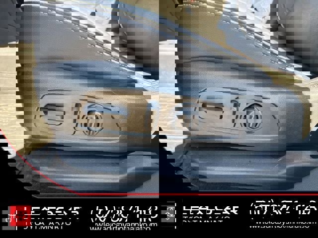 Used 2020 GMC Acadia Denali w/ Trailering Package image 26