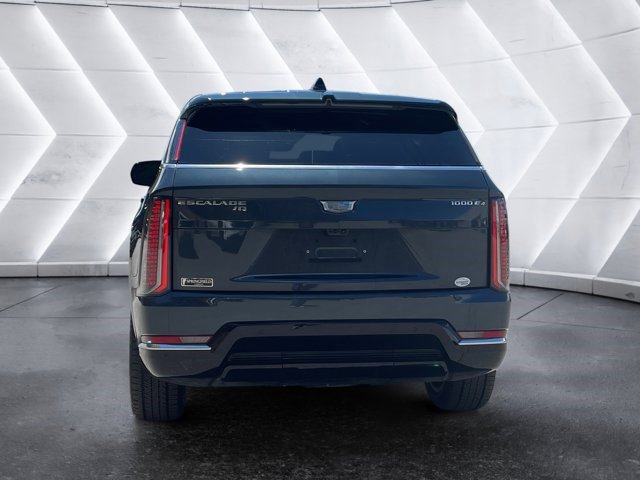 Certified 2025 Cadillac Escalade IQ Luxury 2 w/ LPO, Premium Carpet Package AWD/4WD image 11