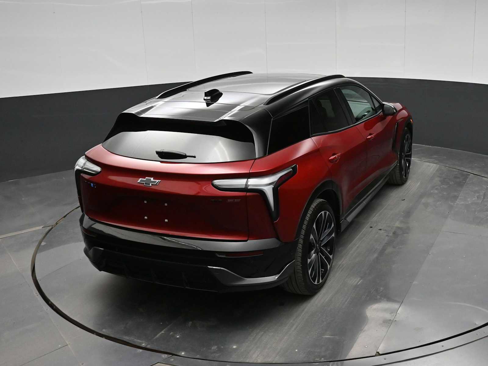 Used 2025 Chevrolet Blazer EV SS AWD/4WD image 29