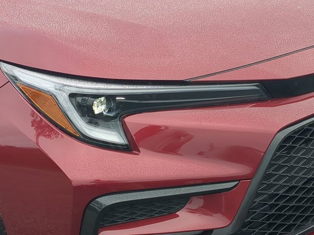 Used 2025 Toyota Corolla SE image 10