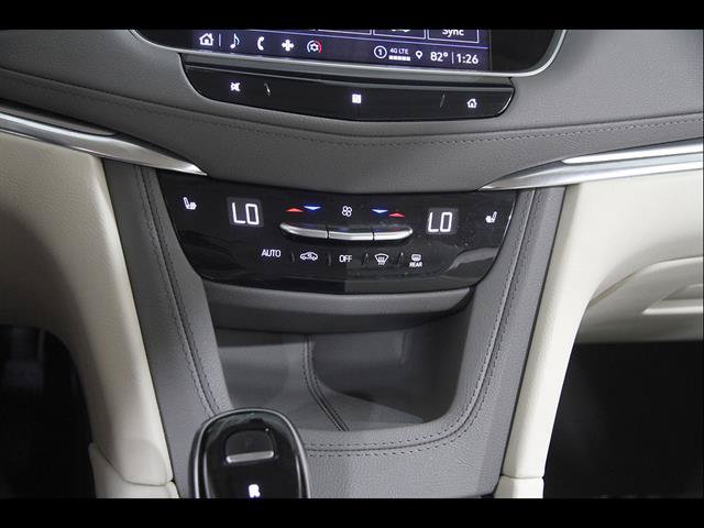 Used 2021 Cadillac XT5 Premium Luxury AWD/4WD image 15