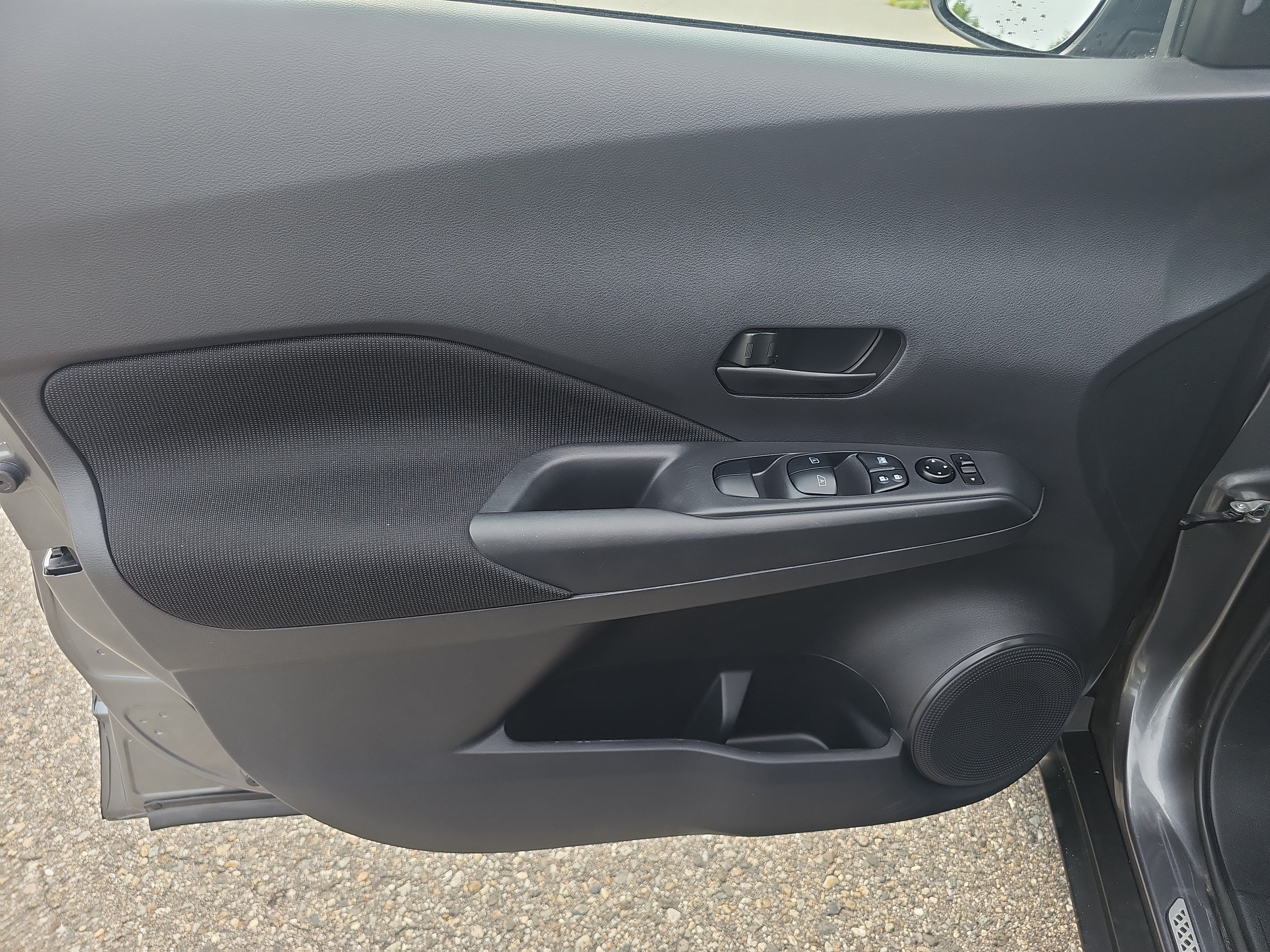 Certified 2024 Nissan Kicks S FWD image 15