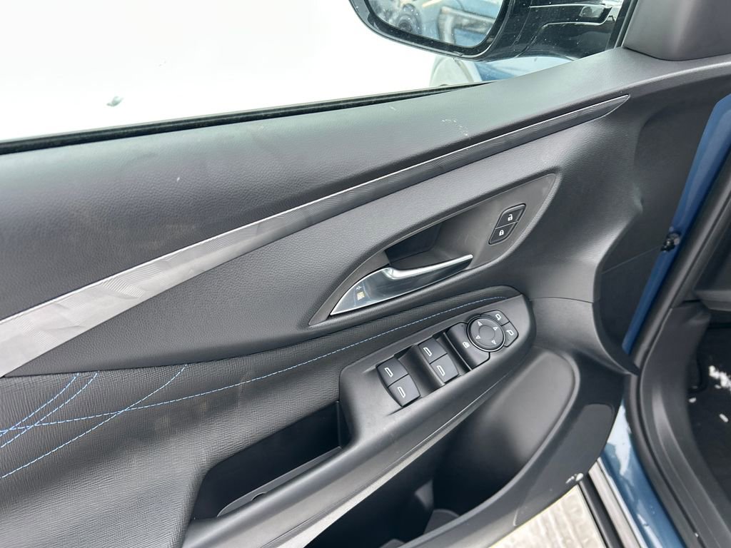 New 2026 Buick Envista Sport Touring FWD image 16