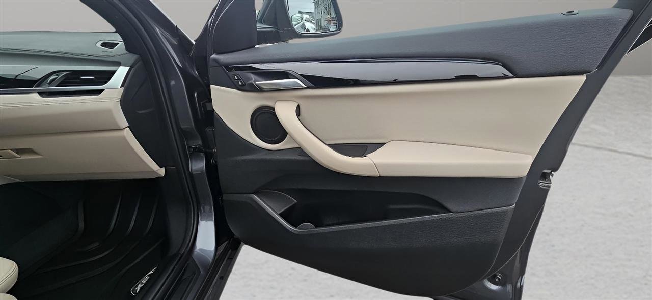 Used 2020 BMW X2 xDrive28i w/ Premium Package image 29