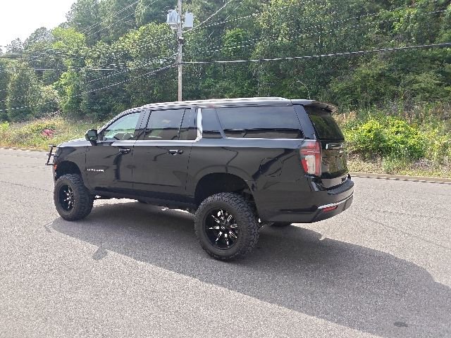 Used 2021 Chevrolet Suburban LS w/ Max Trailering Package AWD/4WD image 6