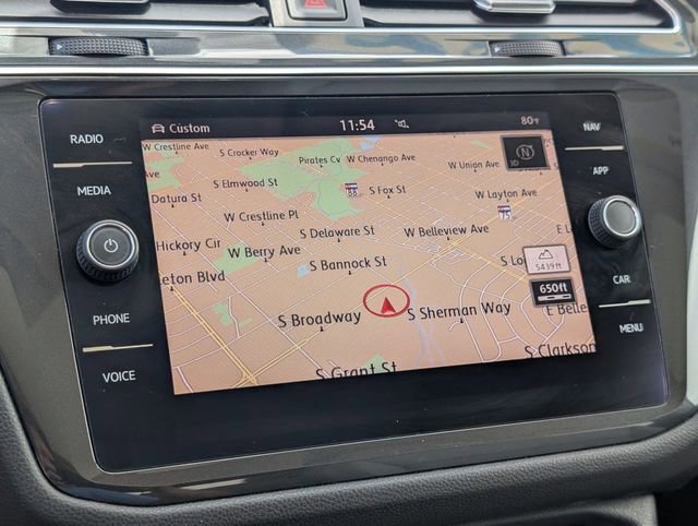 Used 2019 Volkswagen Tiguan SEL AWD/4WD image 27