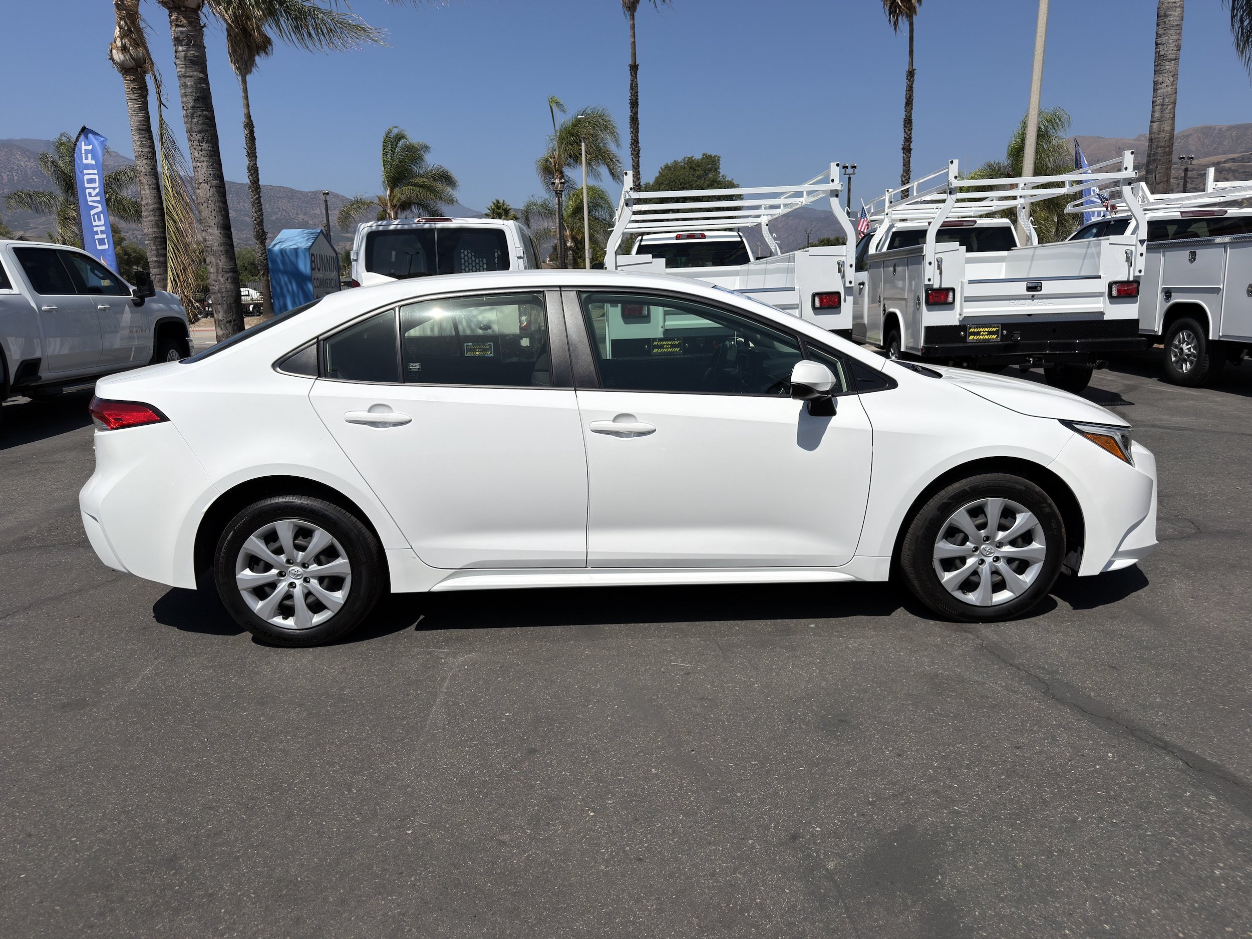 Used 2024 Toyota Corolla LE FWD image 9