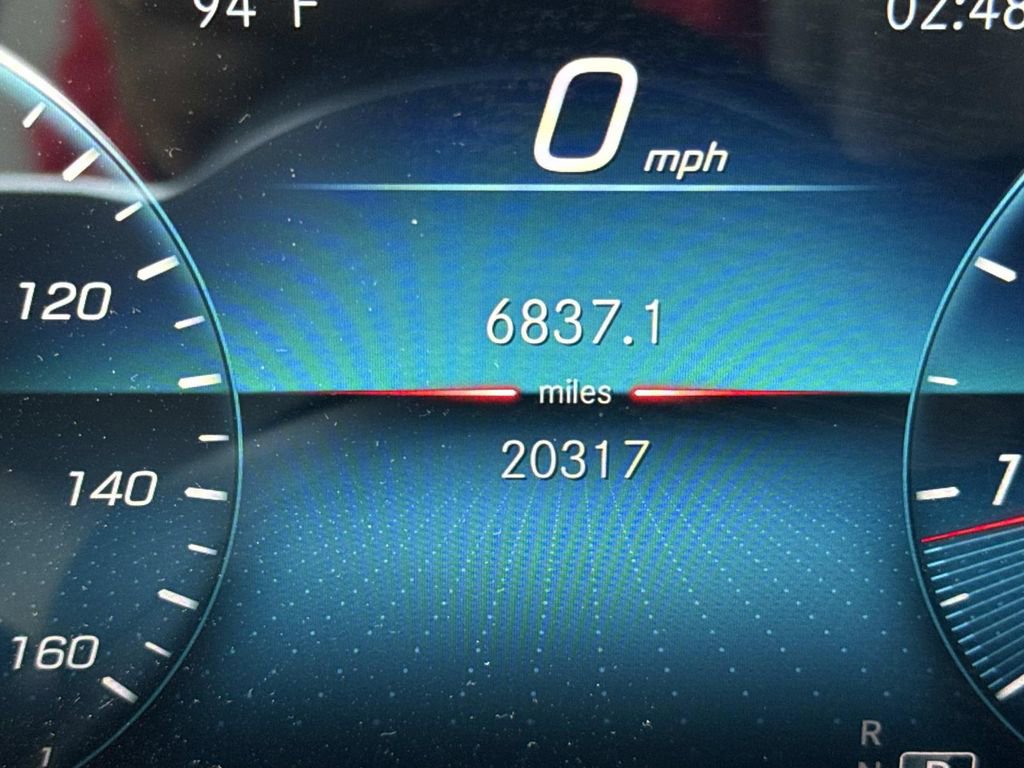 Used 2022 Mercedes-Benz GLB 250 image 40