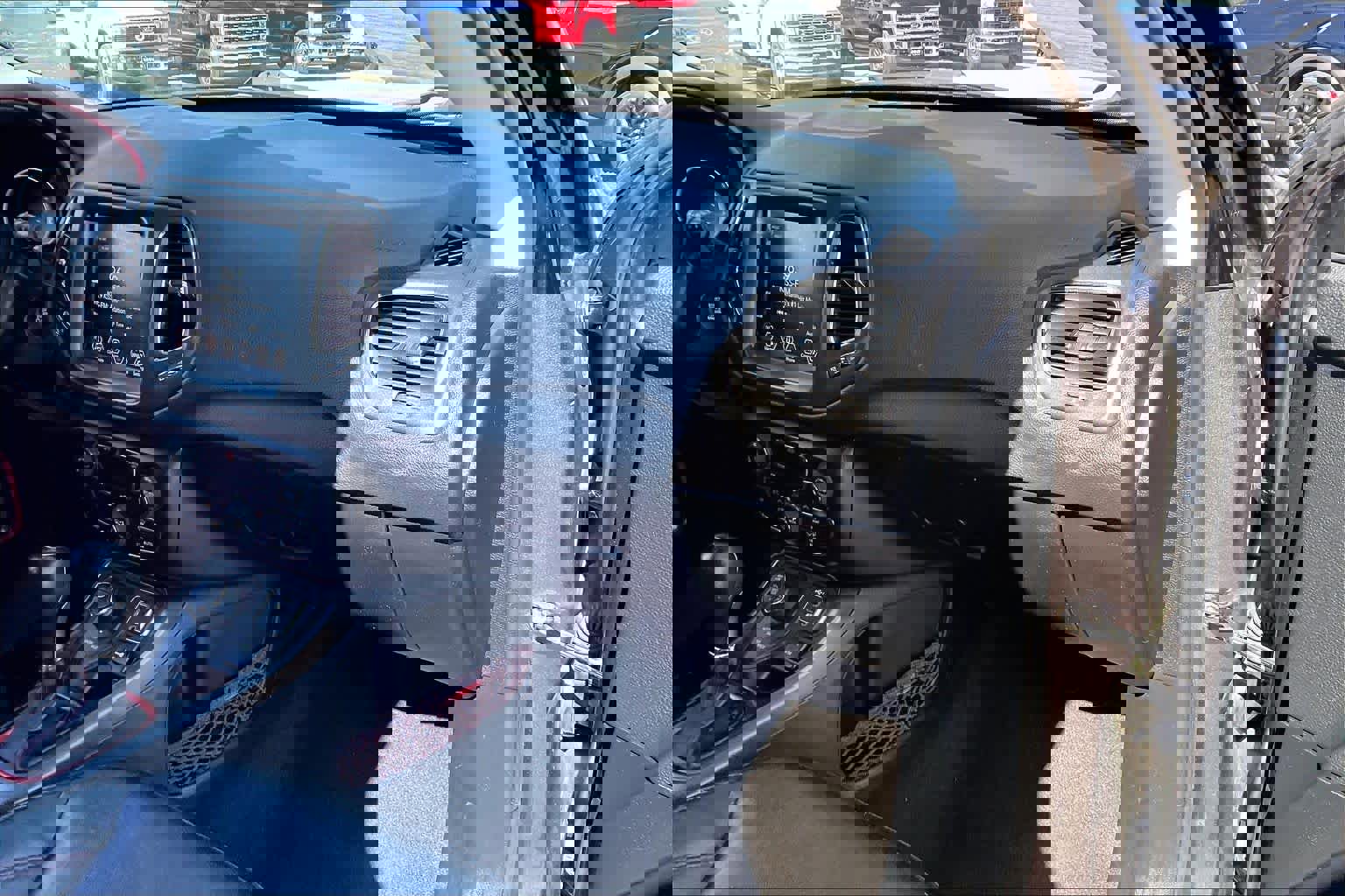 Used 2020 Jeep Compass Trailhawk image 19