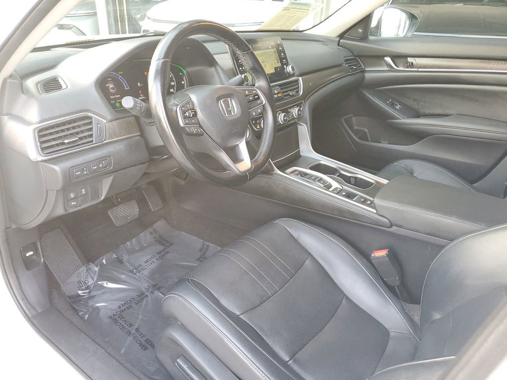 Used 2020 Honda Accord Touring image 18