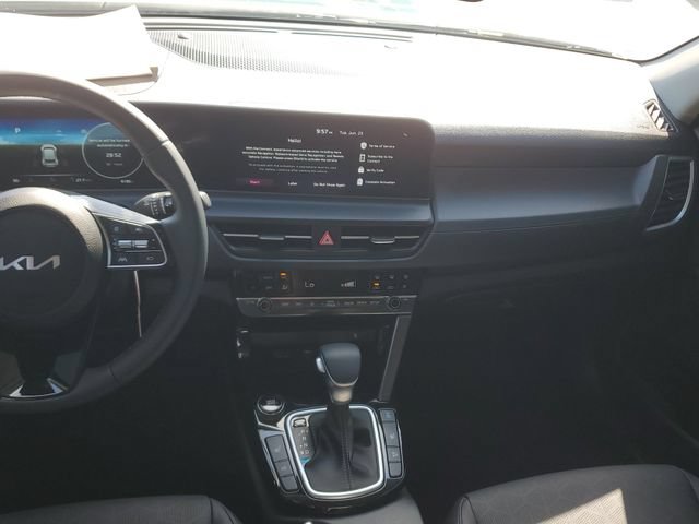 Certified 2024 Kia Seltos EX AWD/4WD image 12