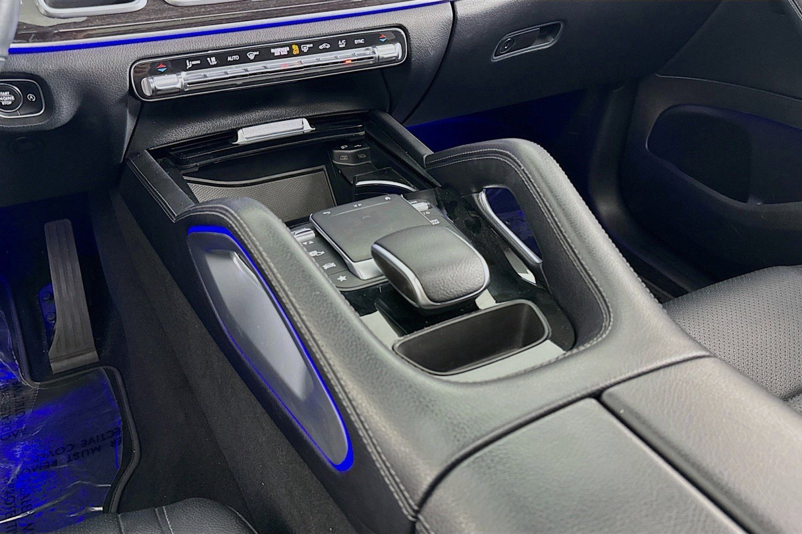 Used 2022 Mercedes-Benz GLE 350 4MATIC w/ 3rd Row Seat Package image 6