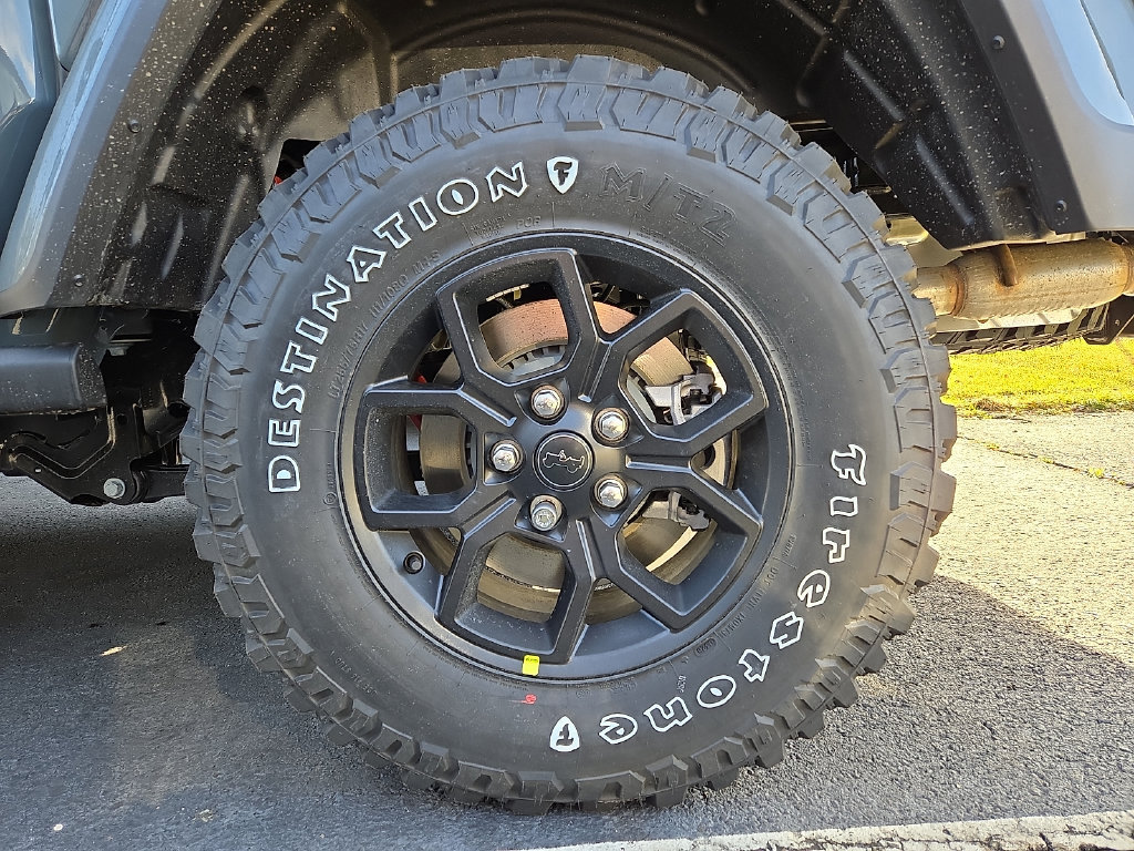 New 2026 Jeep Gladiator Sport AWD/4WD image 5