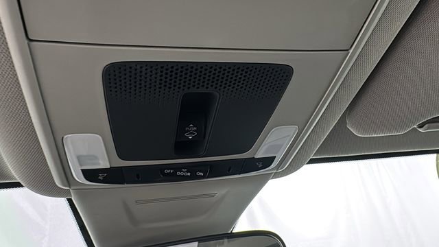 Used 2024 Honda CR-V EX image 30