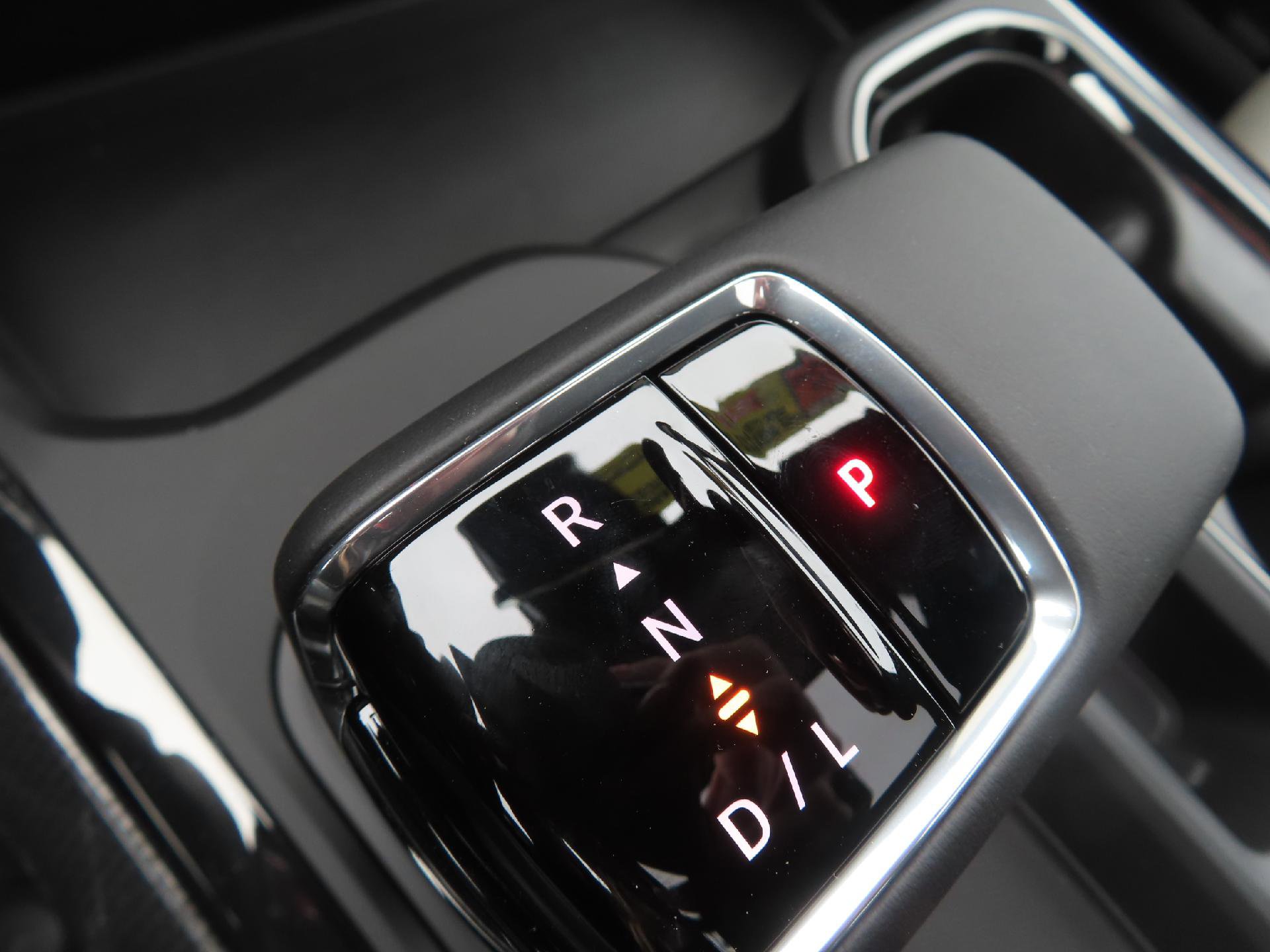 New 2026 Chevrolet Silverado 1500 ZR2 w/ Dark Appearance Package image 37