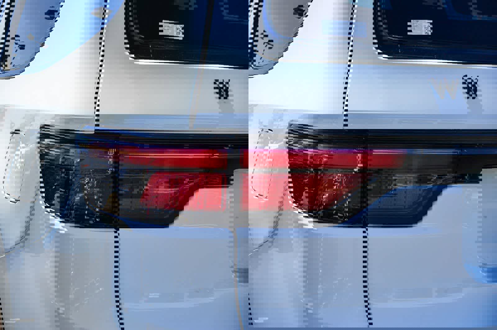 Used 2023 Jeep Wagoneer 2WD w/ Convenience Group I image 7