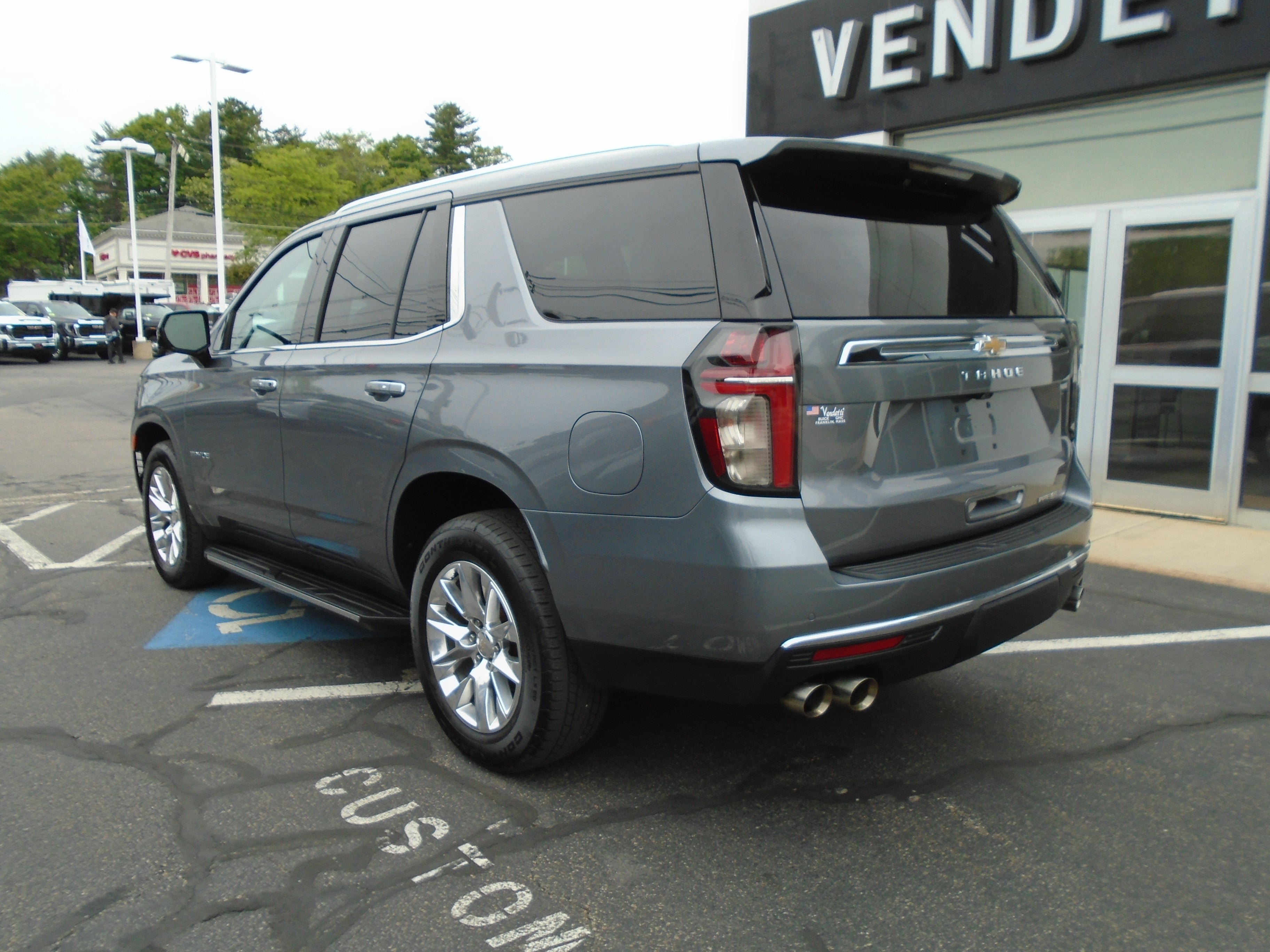 Certified 2021 Chevrolet Tahoe Premier w/ Premium Package AWD/4WD image 7