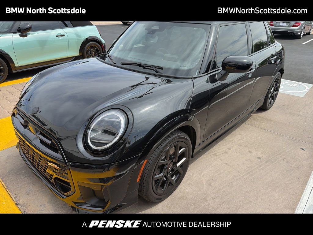Used 2025 MINI Cooper S image 1