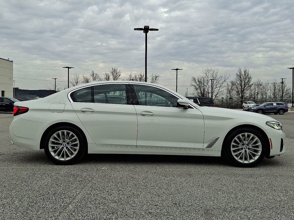 Certified 2023 BMW 530i xDrive w/ Premium Package image 10
