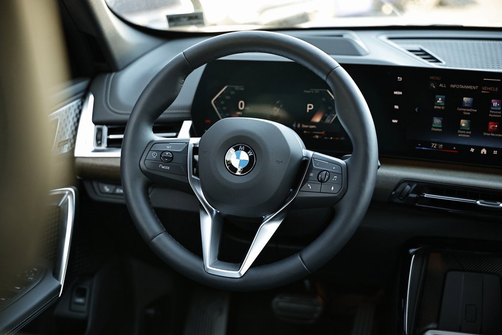 New 2025 BMW X1 xDrive28i w/ Technology Package image 25