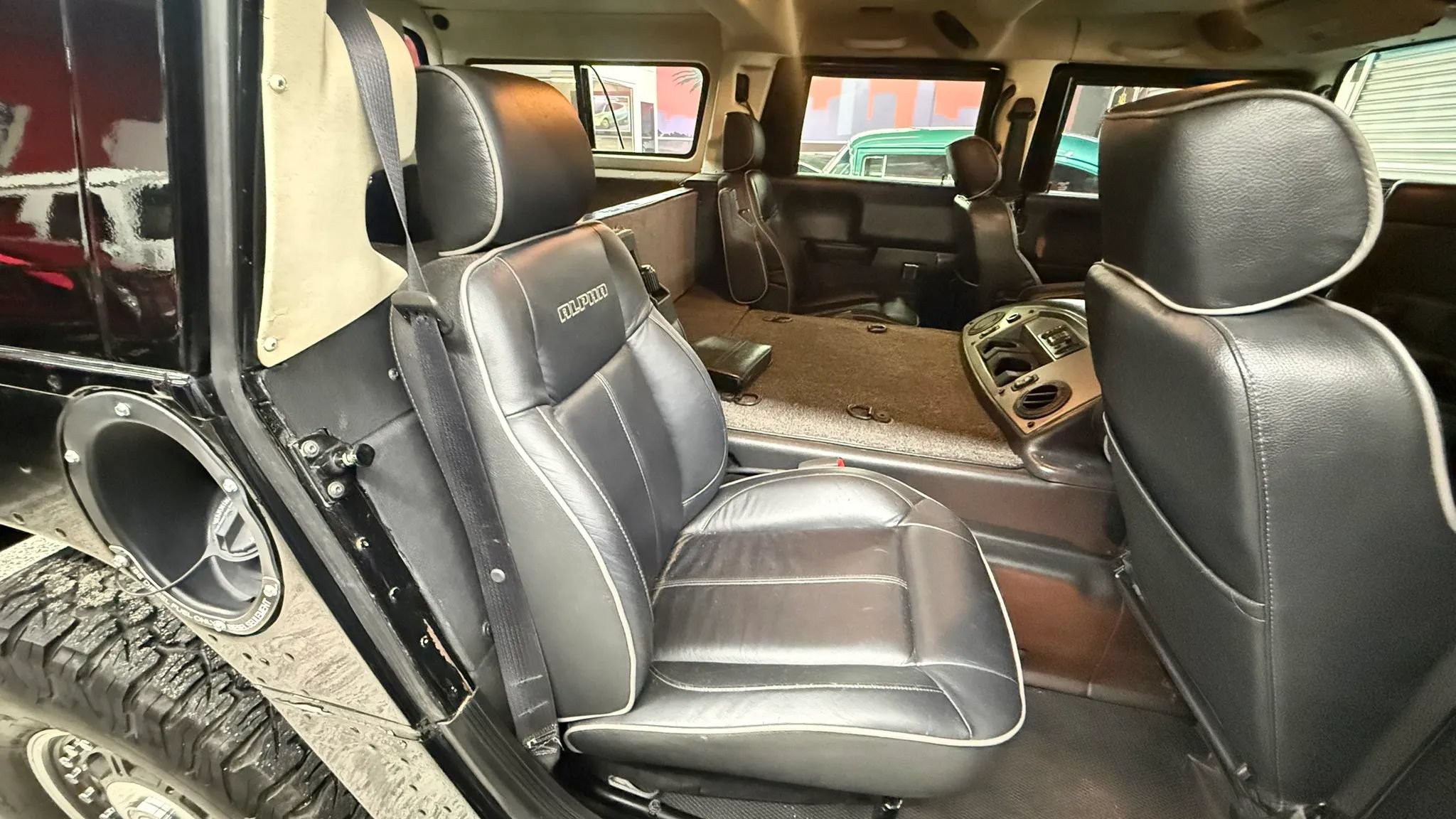 Used 2006 HUMMER H1 4-Door Wagon AWD/4WD image 20