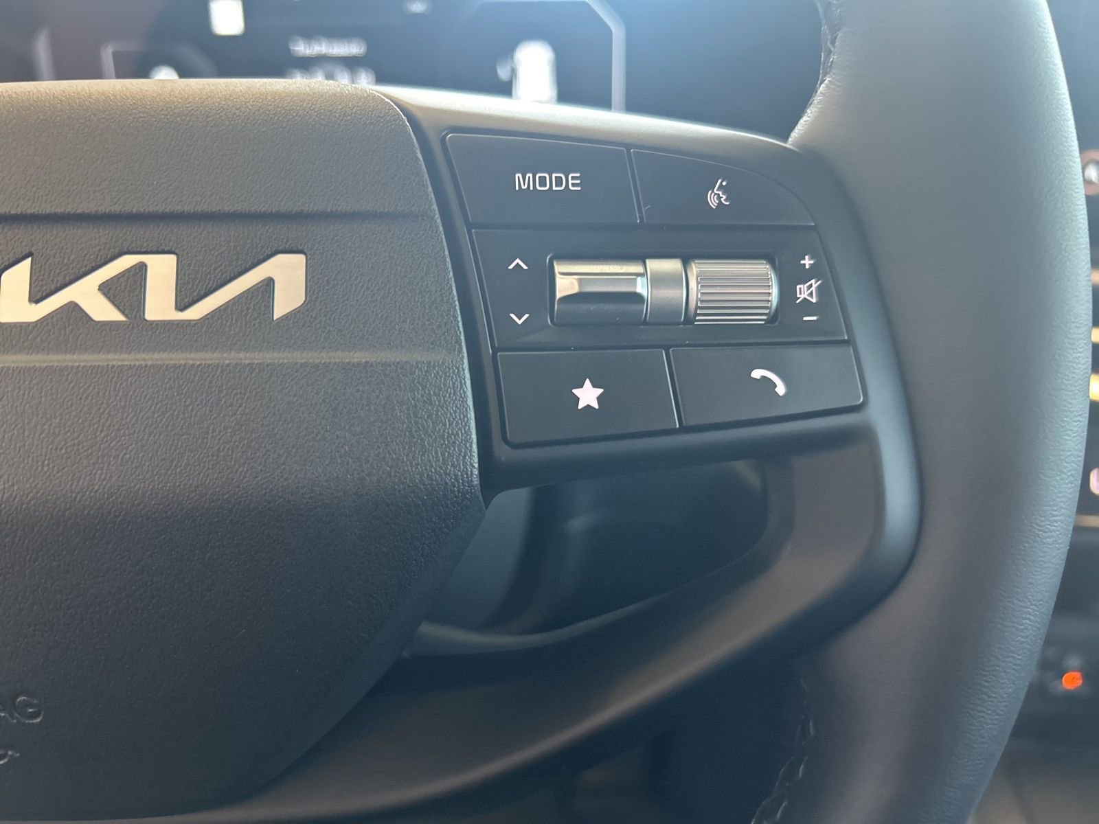 New 2026 Kia Sportage SX image 22