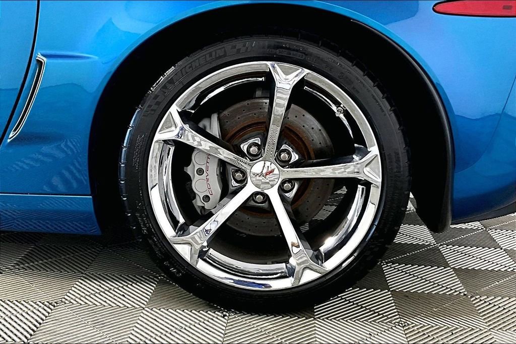 Used 2010 Chevrolet Corvette Grand Sport w/ Preferred Equipment Group image 7