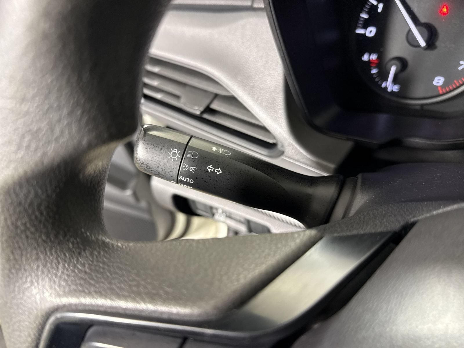 Used 2024 Subaru Crosstrek 2.0i AWD/4WD image 15