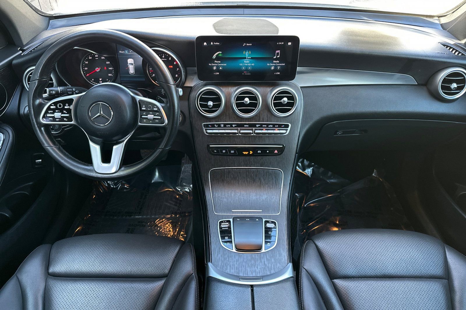 Used 2020 Mercedes-Benz GLC 300 image 15