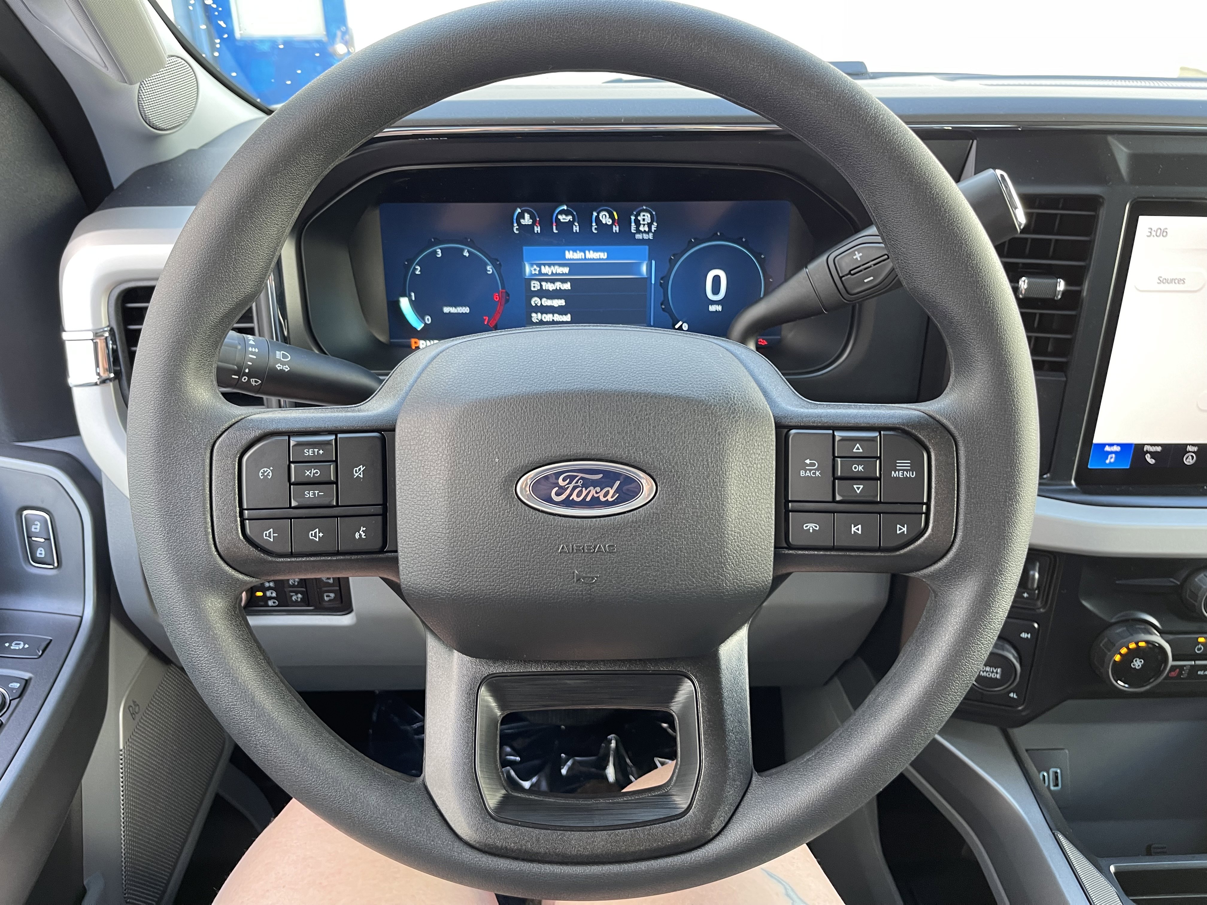 New 2026 Ford F350 XLT w/ XLT Premium Package image 12