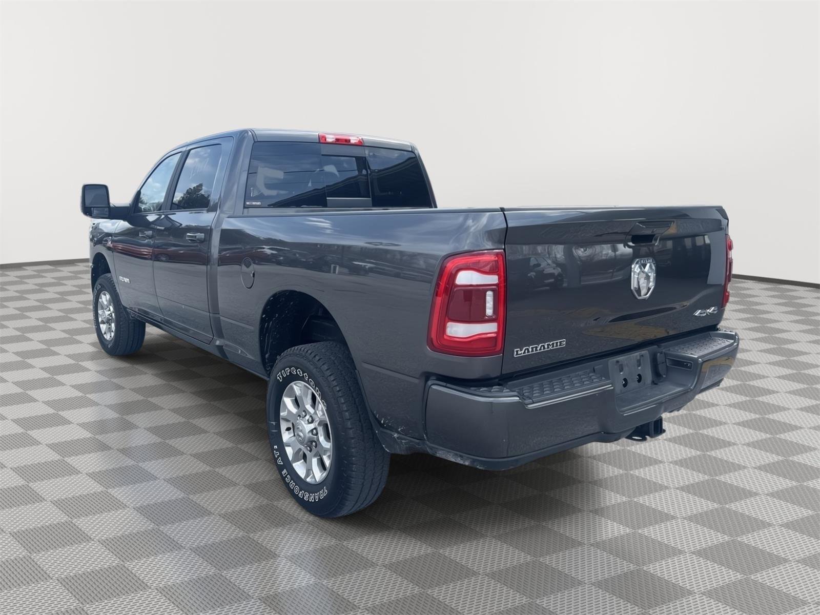 Used 2024 RAM 2500 Laramie image 3