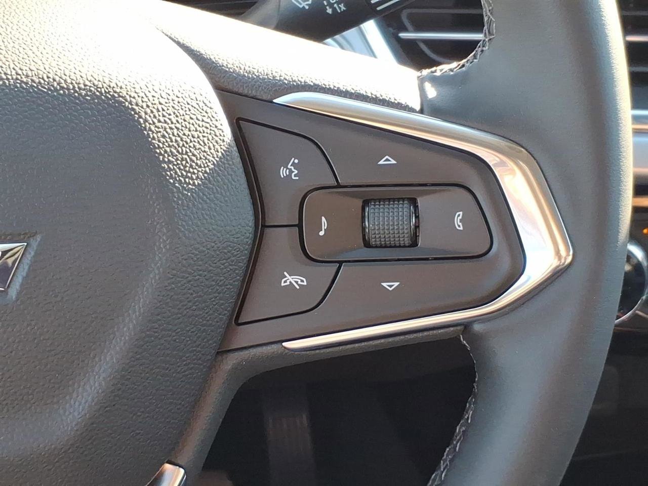 New 2026 Chevrolet Trax LT w/ Driver Confidence Package image 19