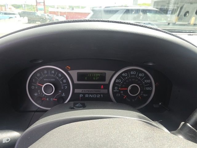 Used 2005 Ford Expedition XLT RWD image 11