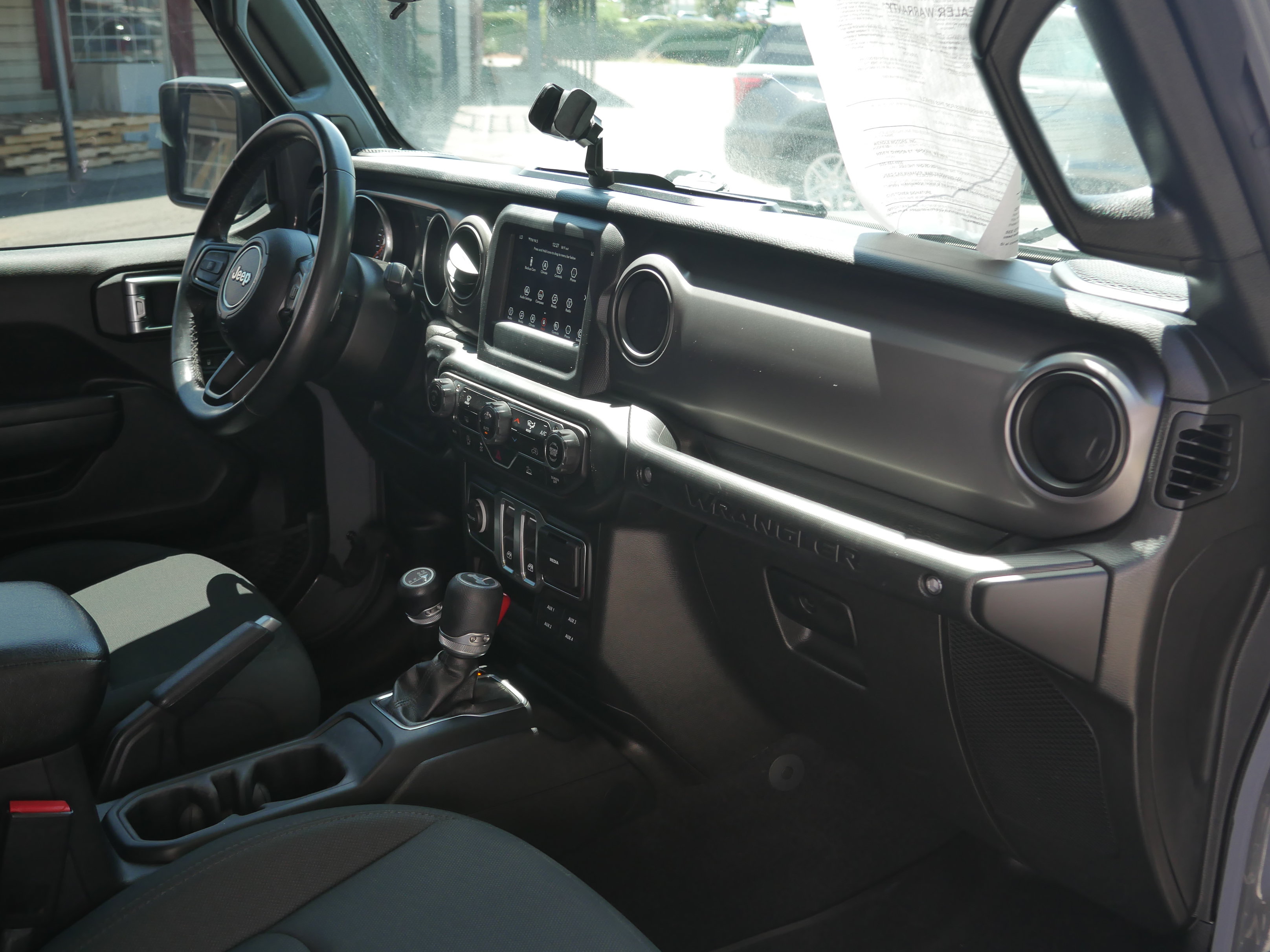 Used 2021 Jeep Wrangler Sport AWD/4WD image 25