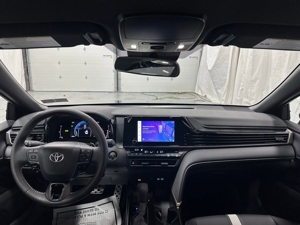 Used 2026 Toyota Camry SE image 42
