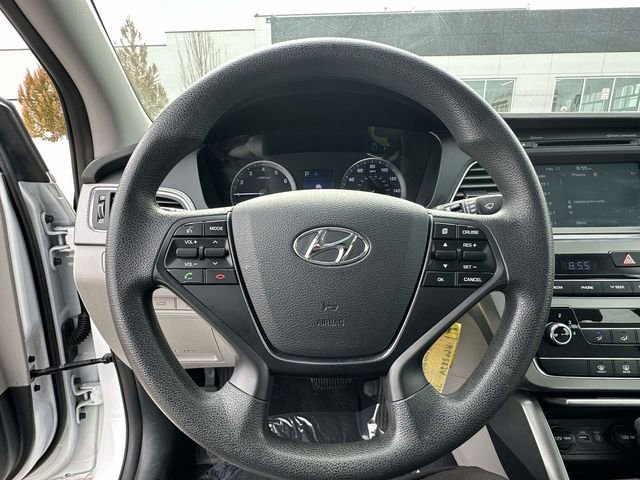 Used 2016 Hyundai Sonata SE image 13