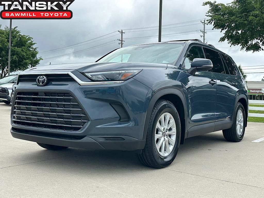New 2026 Toyota Grand Highlander AWD Hybrid image 1