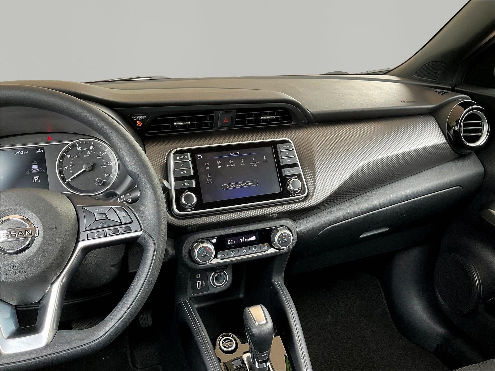 Used 2020 Nissan Kicks SV FWD image 9